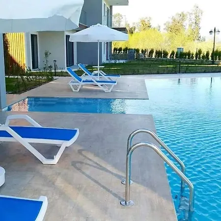 Mountainview Residency Apartman *